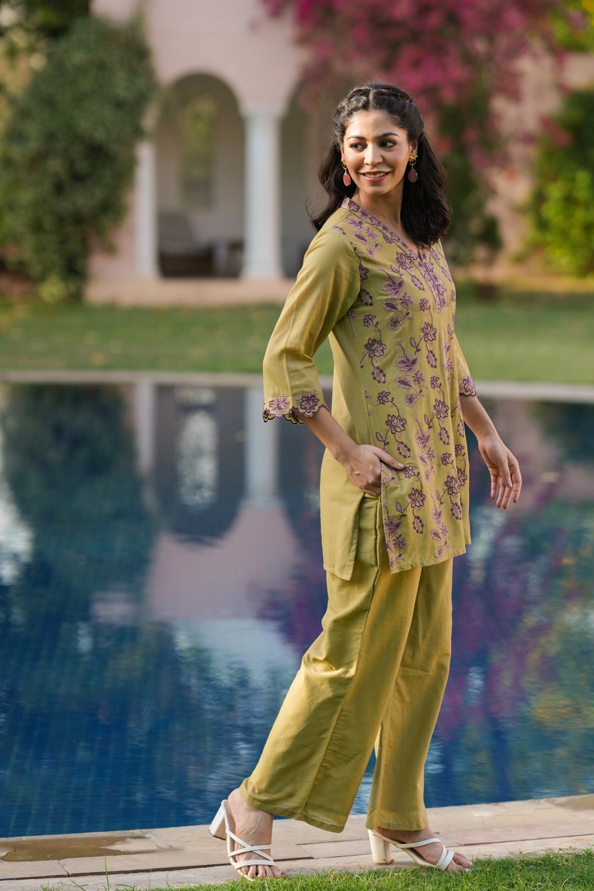 Elegant Olive Green Pure Mull Designer
