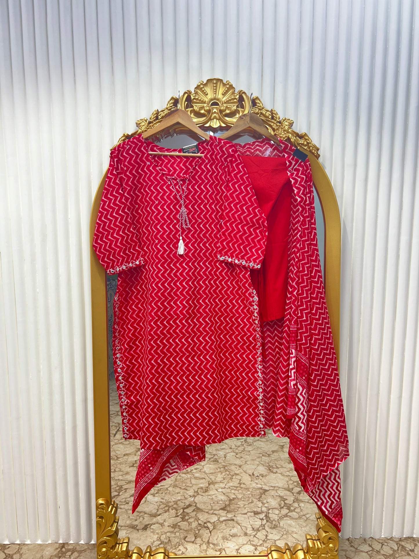 Premium Jaipuri Cotton Printed Straight Set ā Available in 4 Vibrant Colours