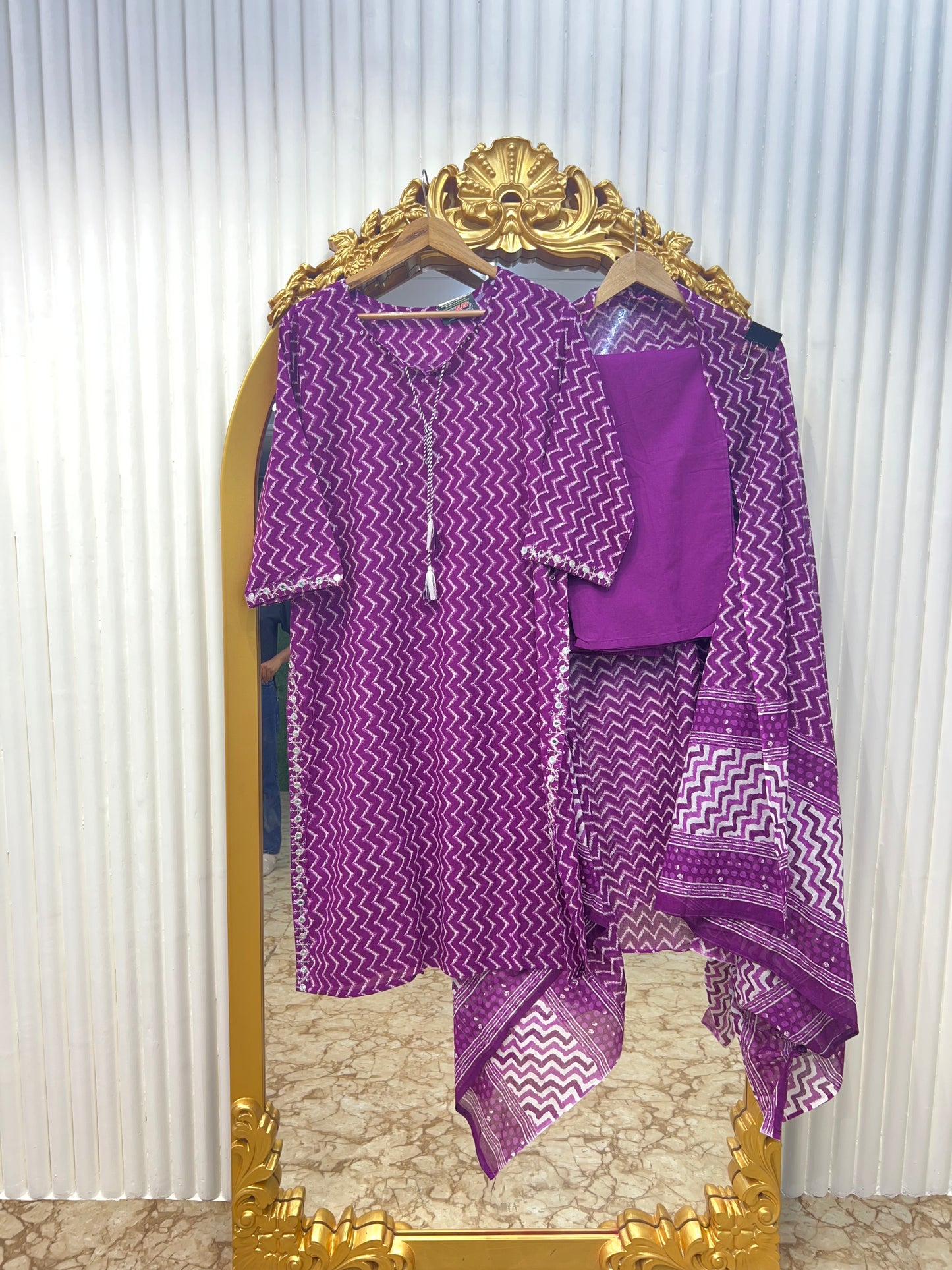 Premium Jaipuri Cotton Printed Straight Set ā Available in 4 Vibrant Colours