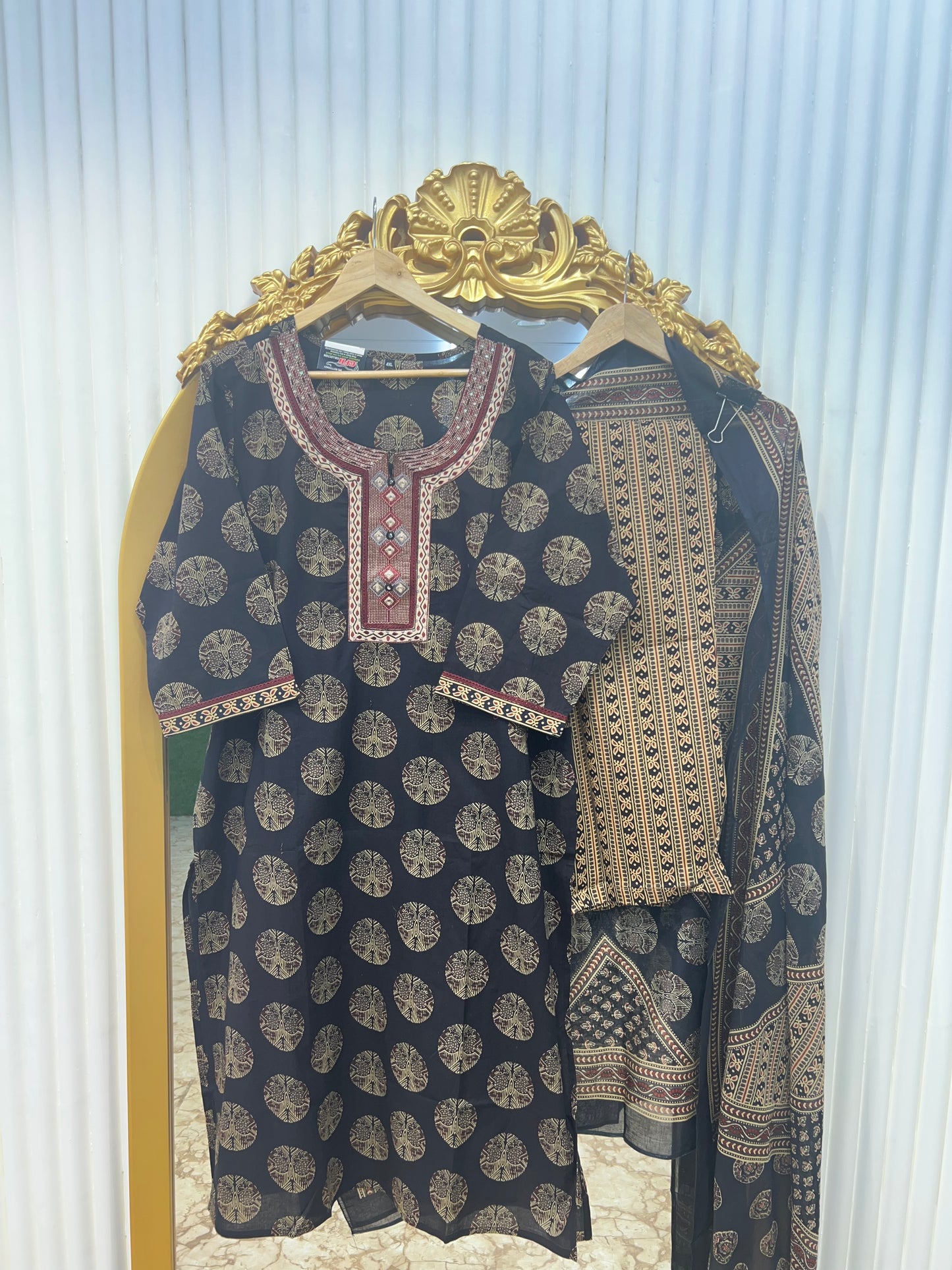 Premium Jaipuri Cotton Printed Straight Set sand black