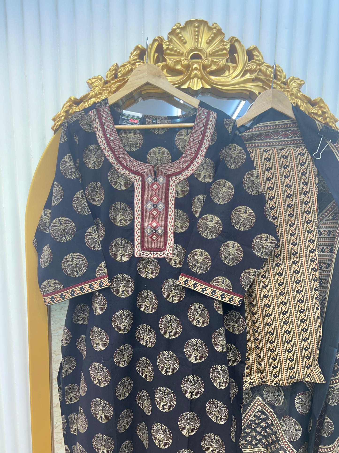 Premium Jaipuri Cotton Printed Straight Set sand black