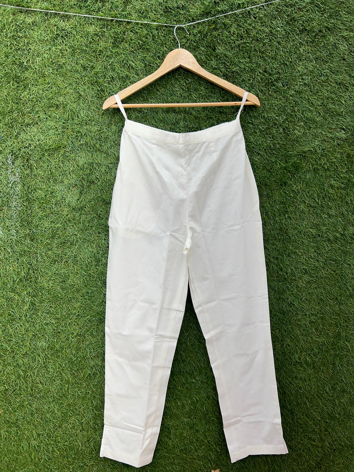 Pure Cotton flex linen Pents - Offwhite & Black Color