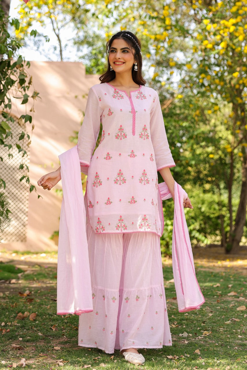 Pure Mull With Full Lining With Embroidery Work Pink Color With Sarara