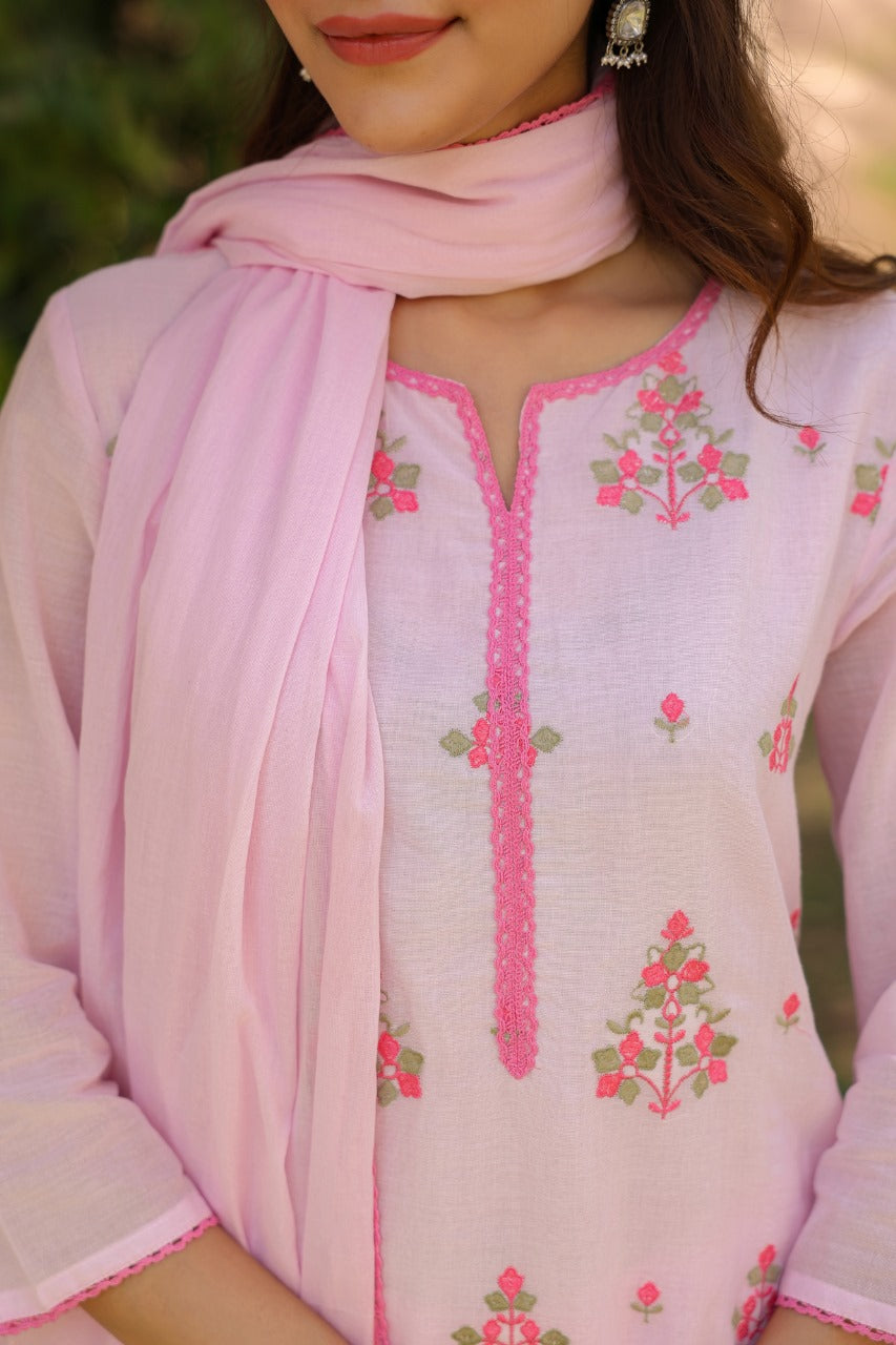 Pure Mull With Full Lining With Embroidery Work Pink Color With Sarara
