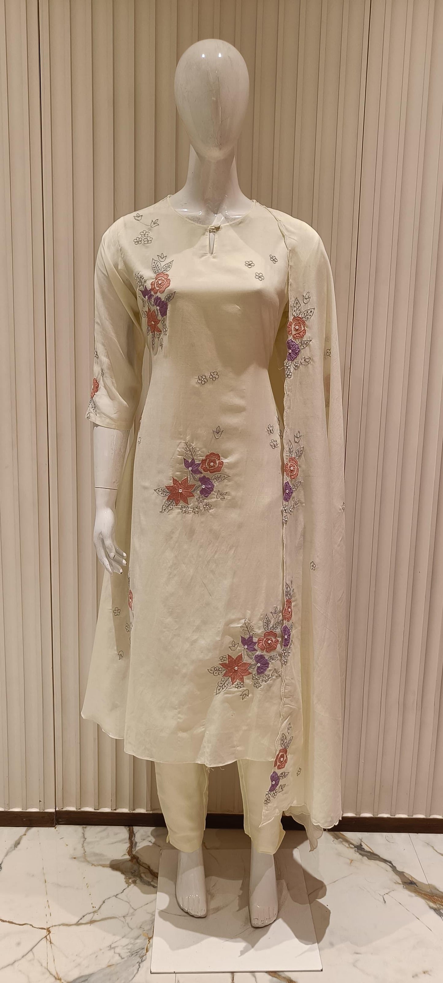 Pure Banarasi Mull Chanderi Applique Work 3pc Set Ivory Color