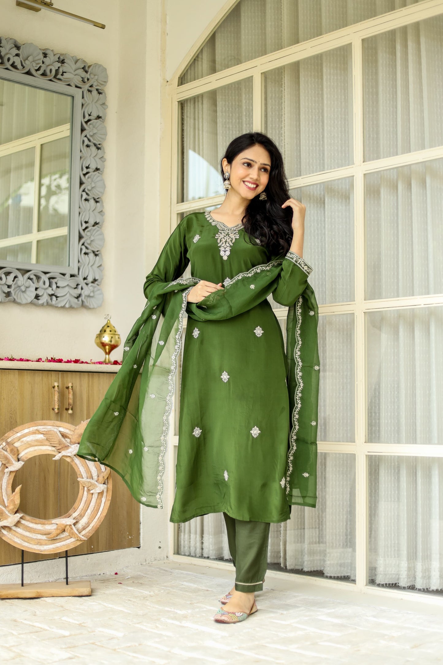 Pure Crep 3pc Set With Hand Jari Sequence Work Green Color
