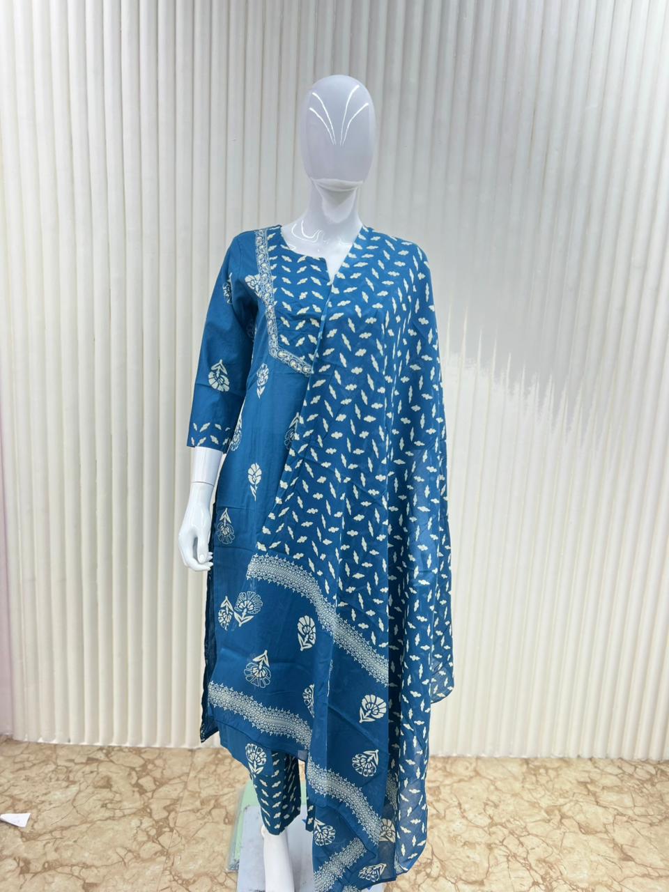 Pure Cotton Batik Print 3pc Set Blue Color