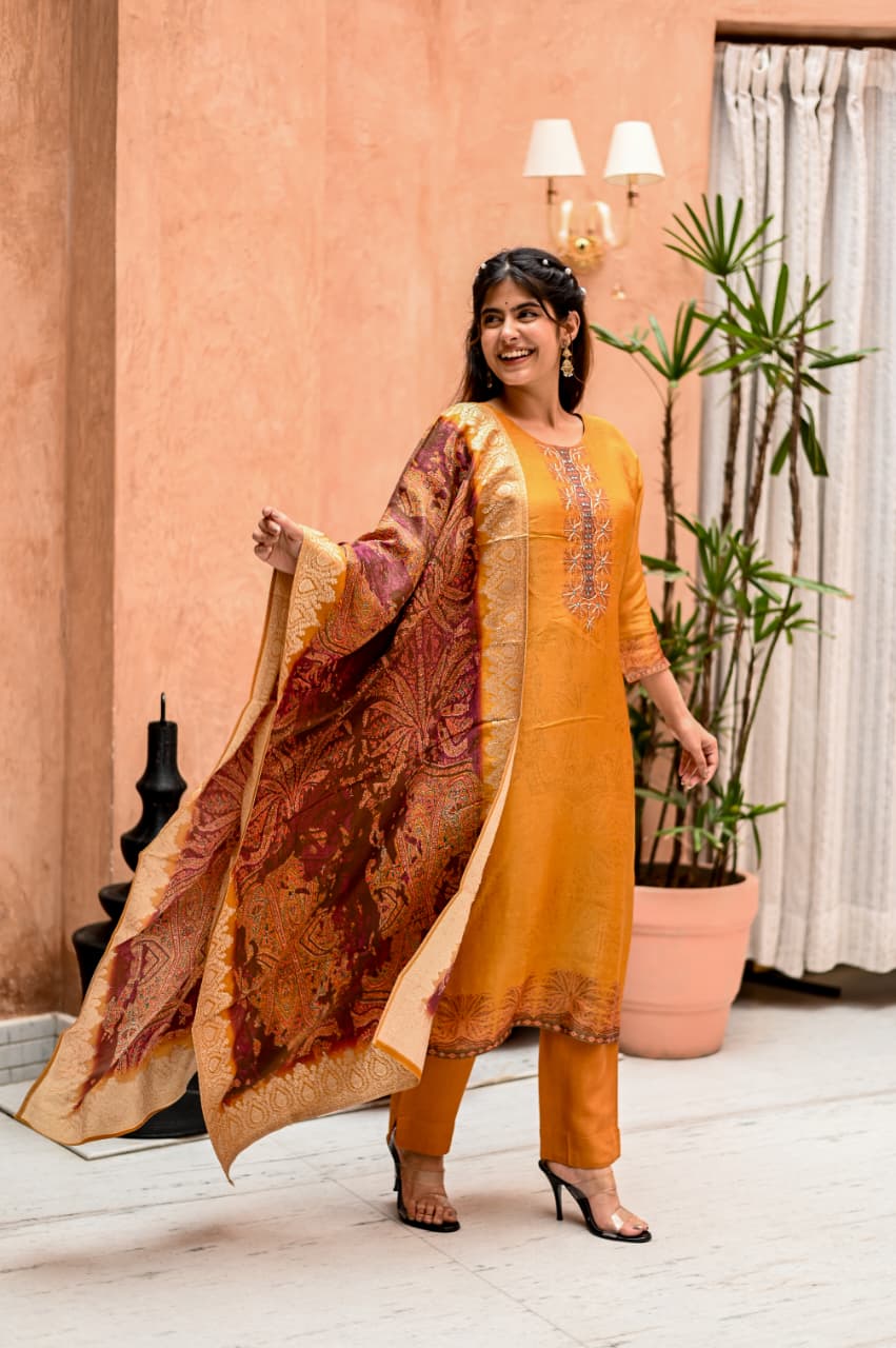 Simmer Tissue 3pc Suit