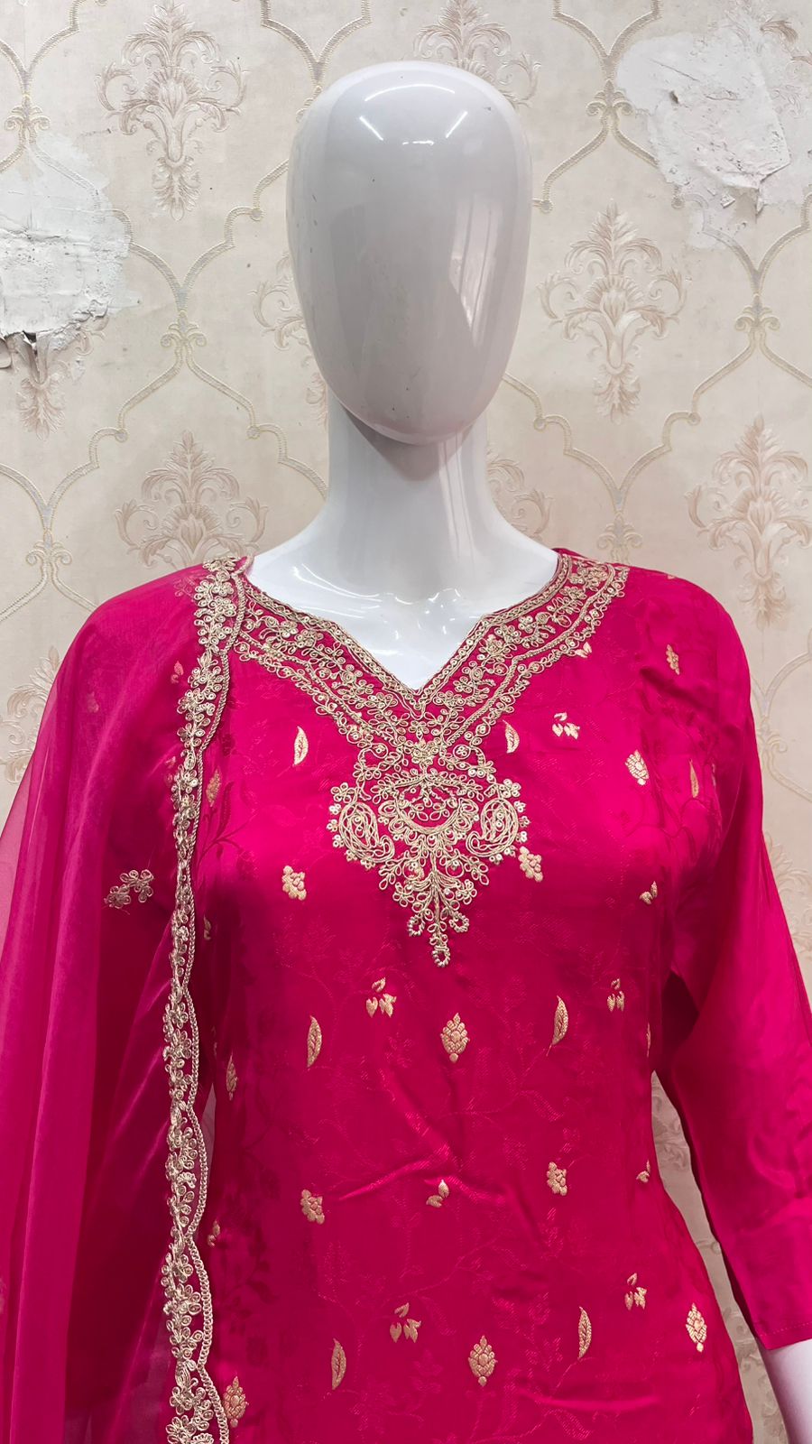 Pure Jacquard Crep Jari Sequence Work Party Wear 3pc Suit Pink Color