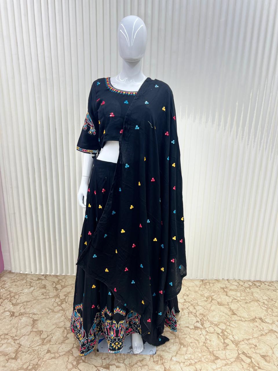 Navratri Designer Chaniya Choli