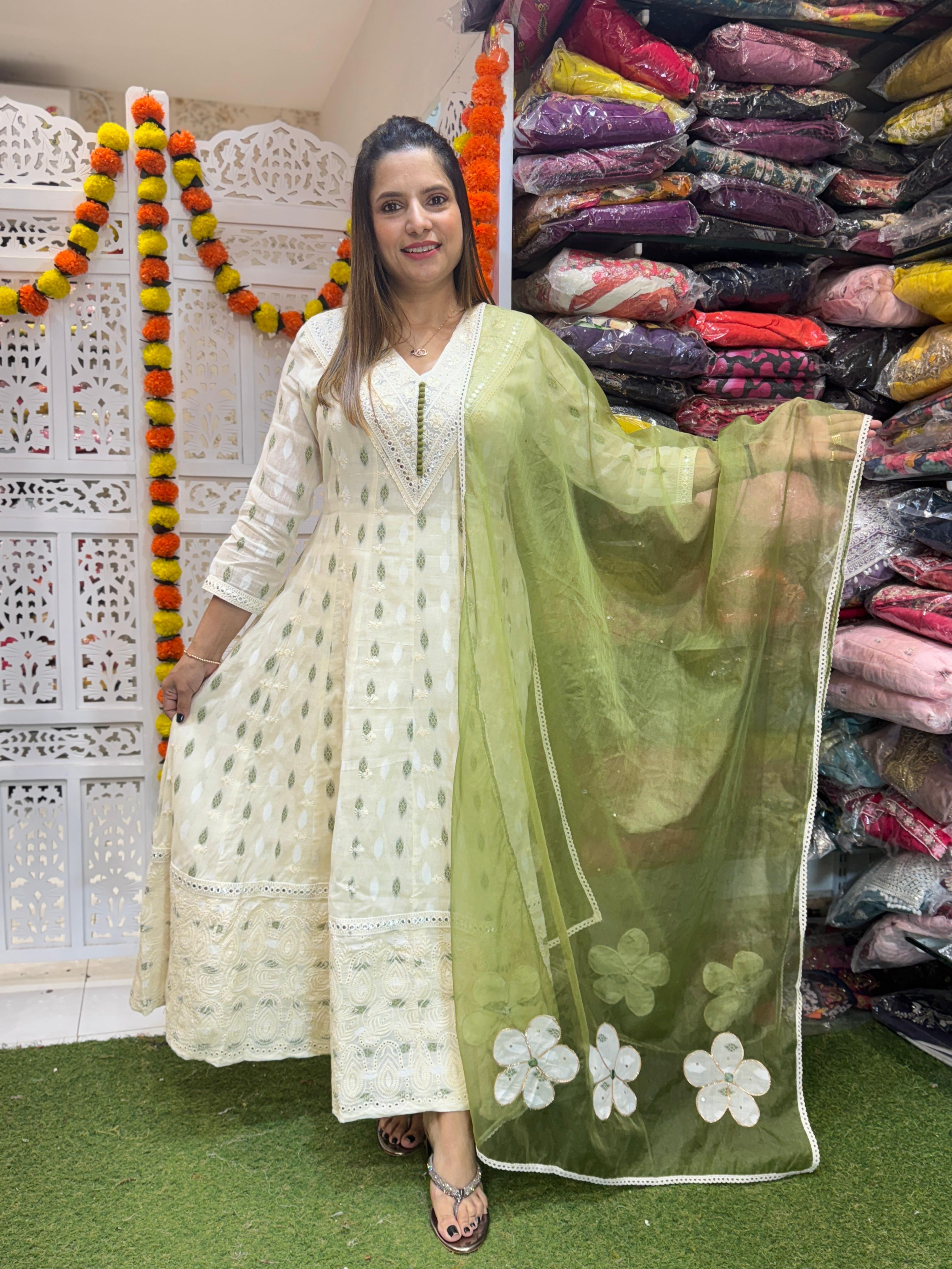 Taak Cotton White and Green 3pc Set