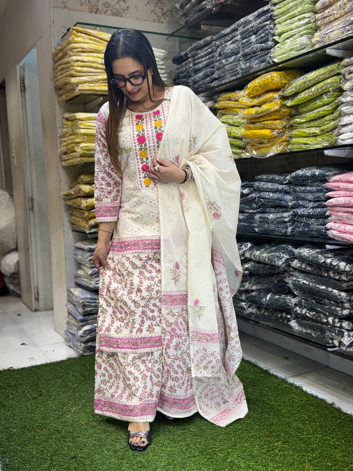 Pure Mull Cotton Cream And Pink 3pc Set