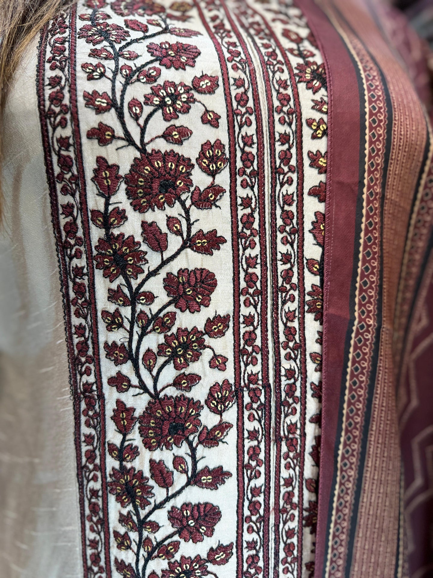 Pure Dola Silk English 3pc Set