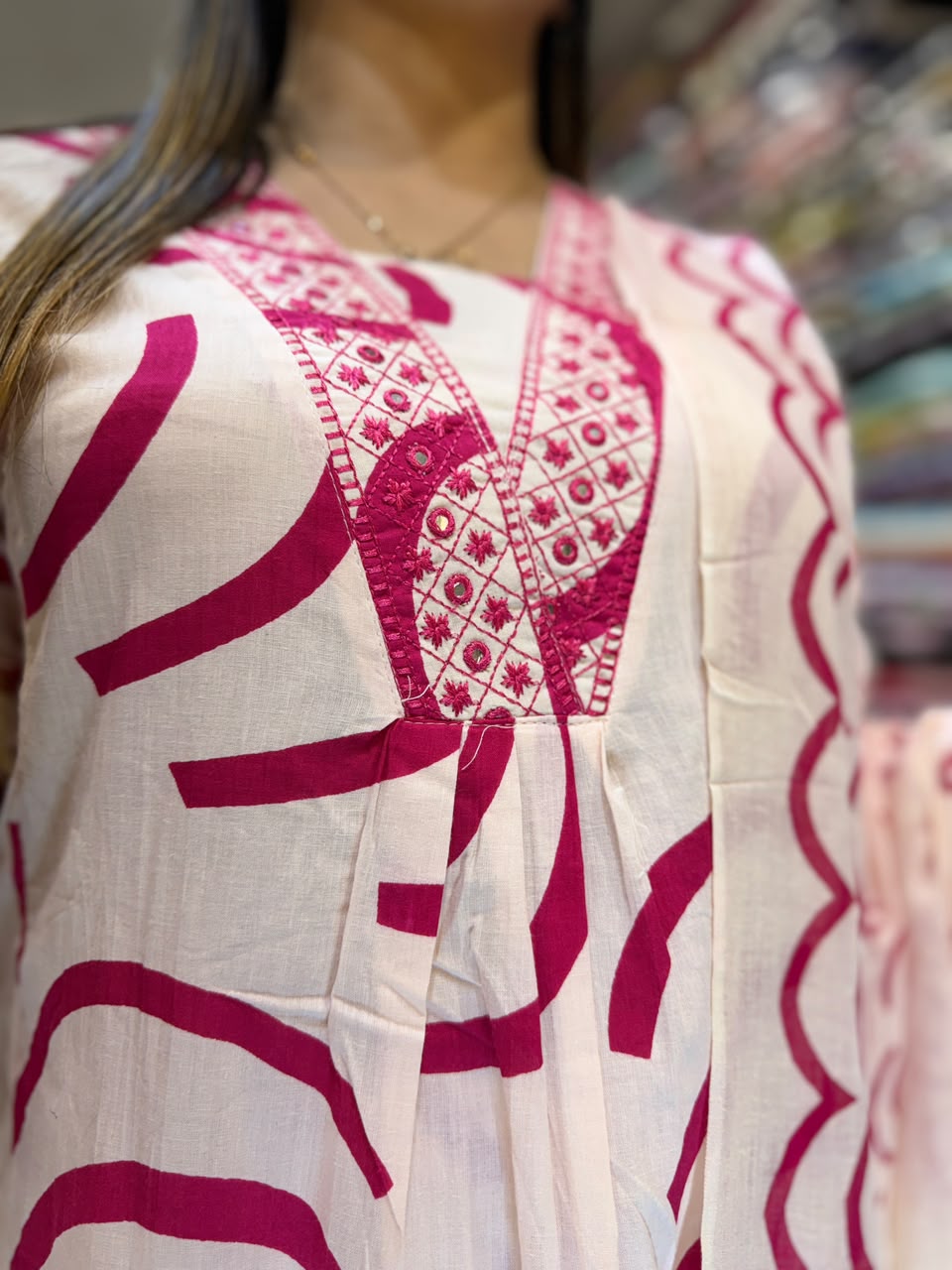 Pure Suti Cotton Cream And Rani Pink 3pc Set