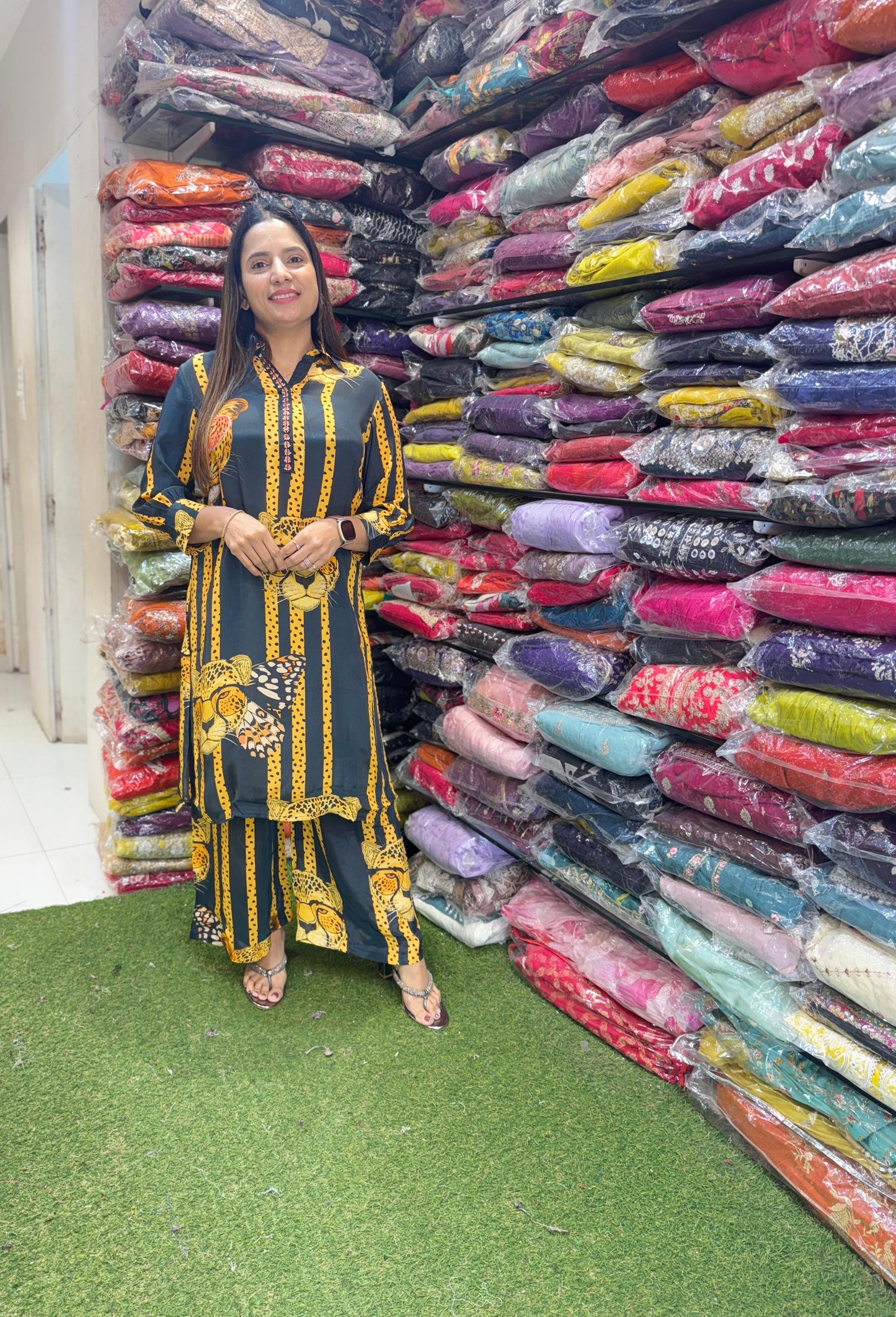 Pure Natural Crep 2pc Cordset Figure Print Black Color