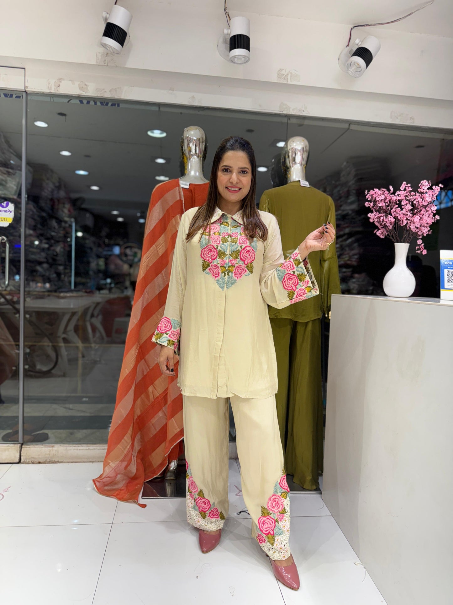 Pure Chinon Cutdana Handwork Party Wear 2pc Suit Ivory Color