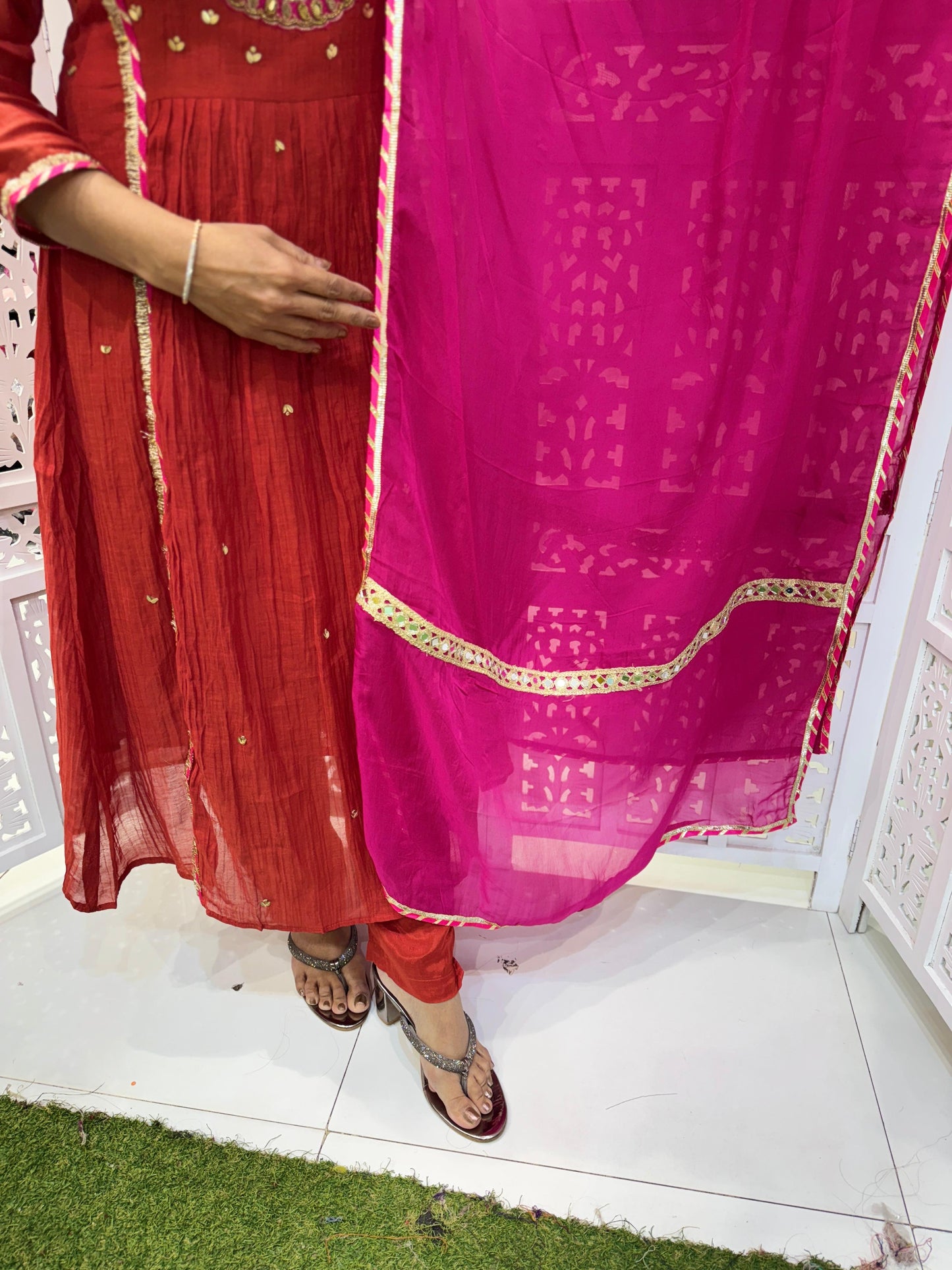 Mull Chanderi Maroon 3pc Suit