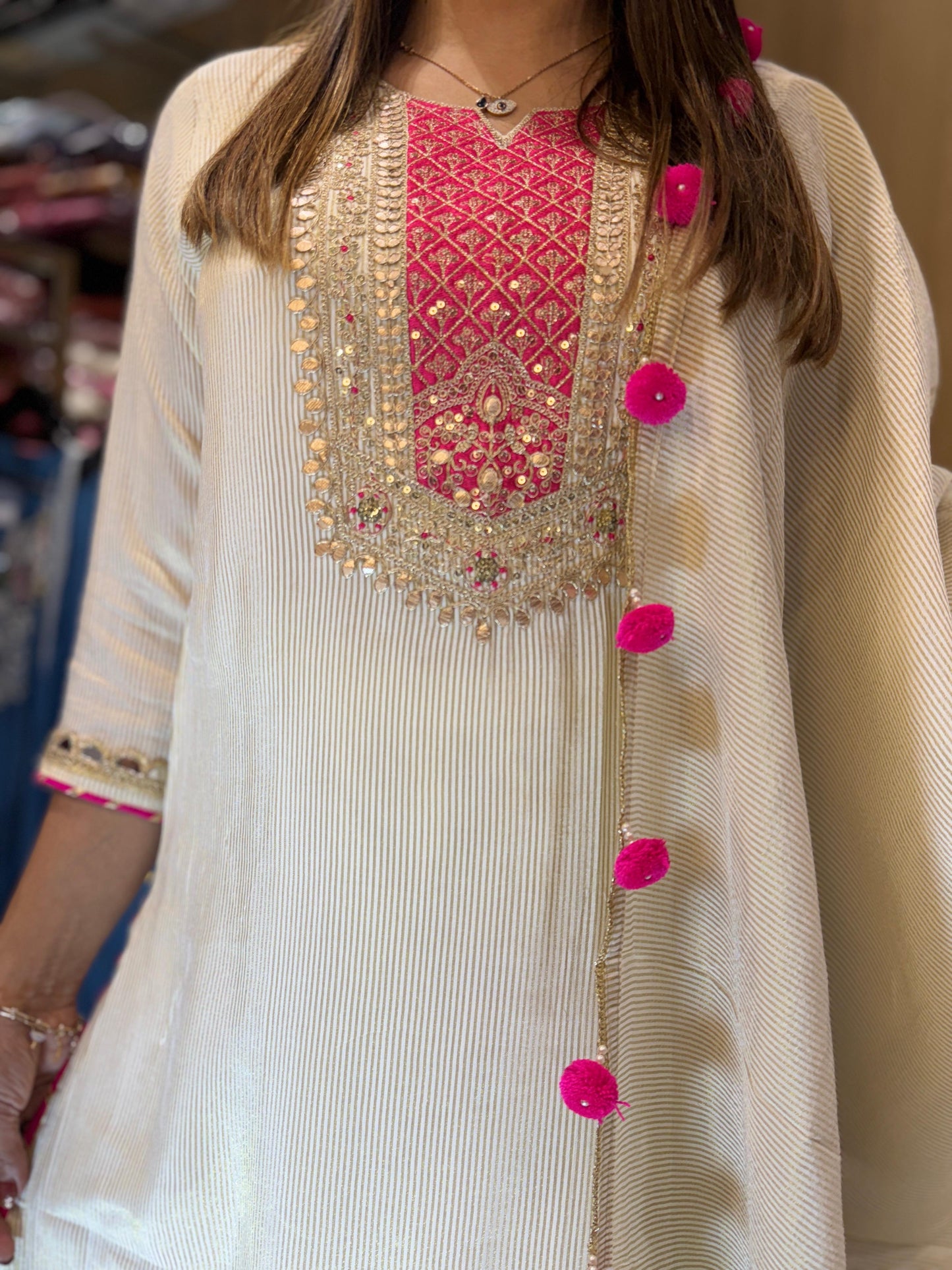 Simmer Tissue Off White 3pc Set