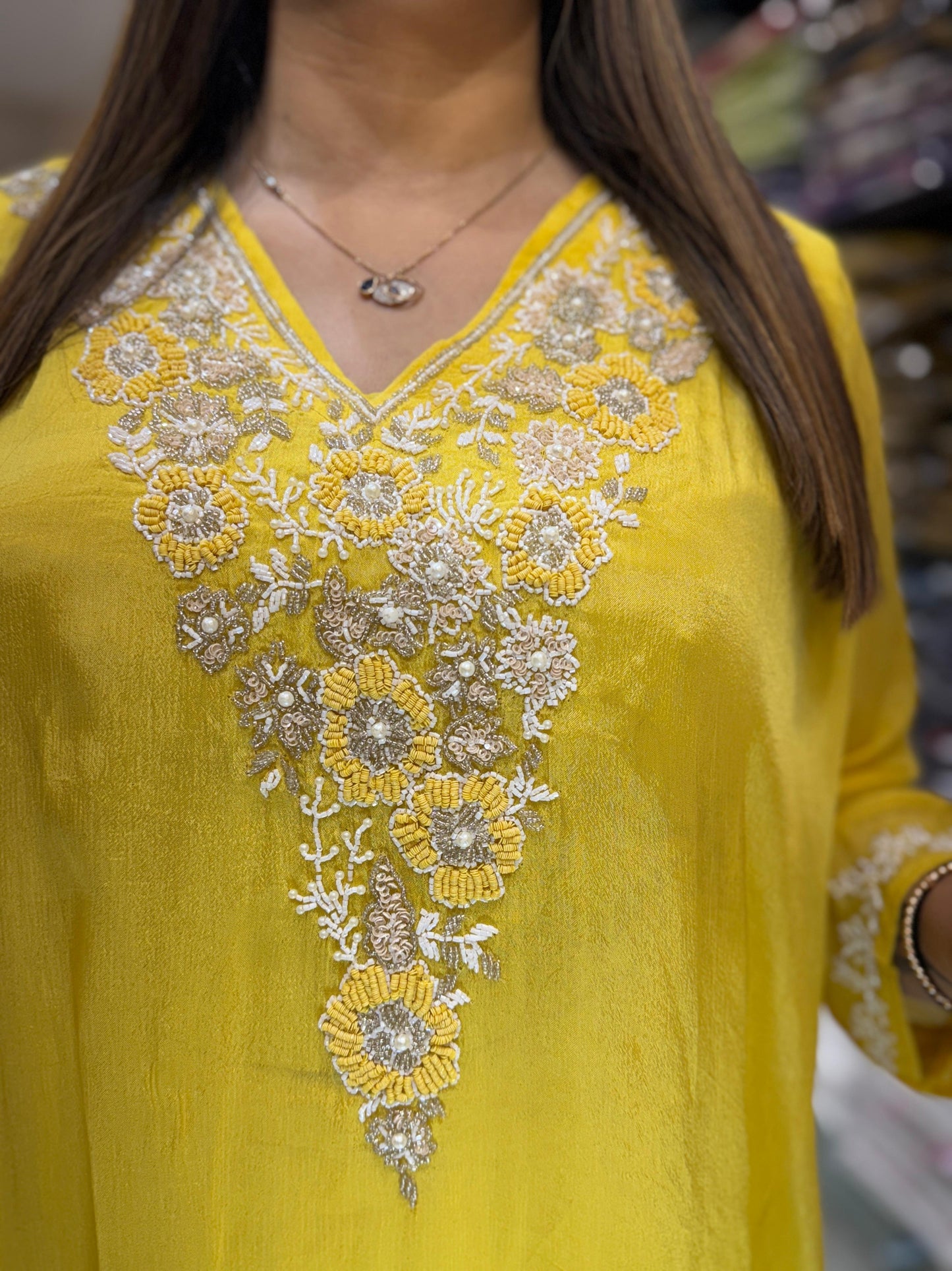 Chinon Yellow 2pc Set