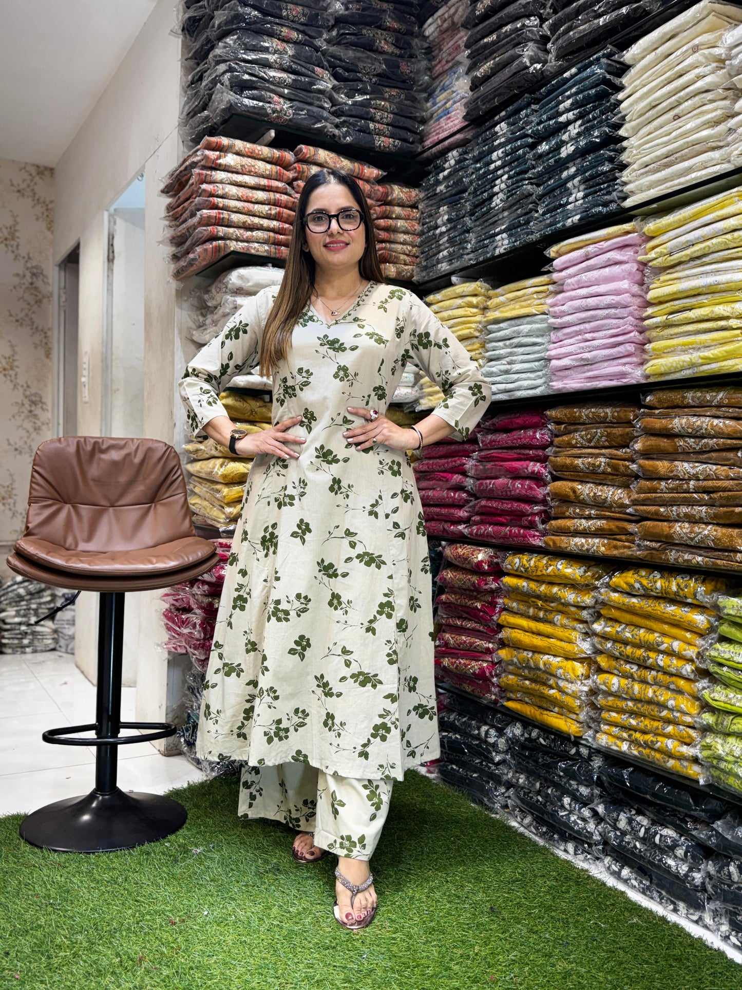 Jaipuri Cotton Off White And Green 2pc Set