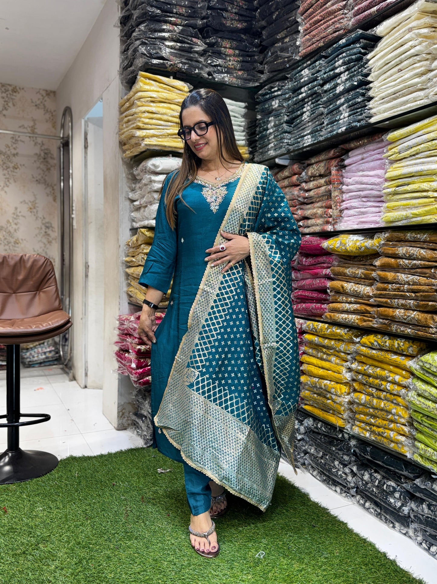 Dola Silk Peacock Green 3pc Set