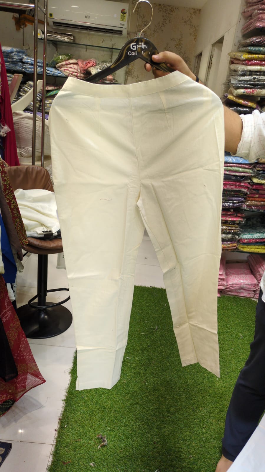 Pure Cotton Off White Bottom