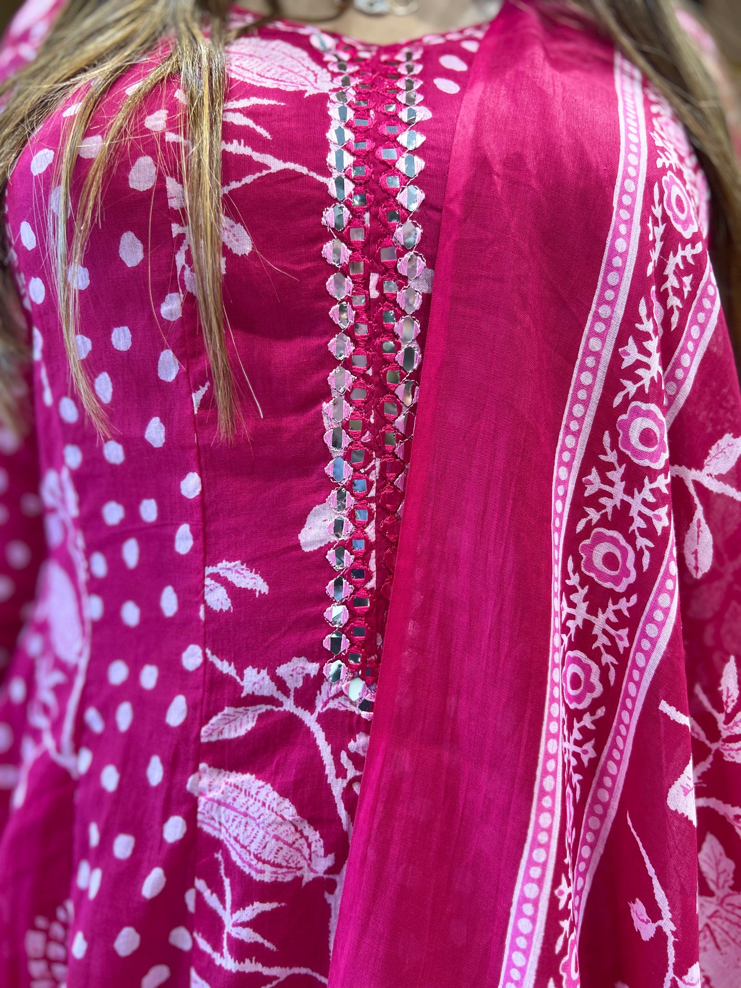 Pure Mull Cotton Rani Pink Shoulder Anarkali 3pc Set