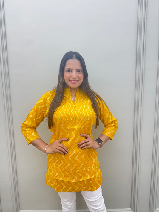 Summer Yellow Short Top
