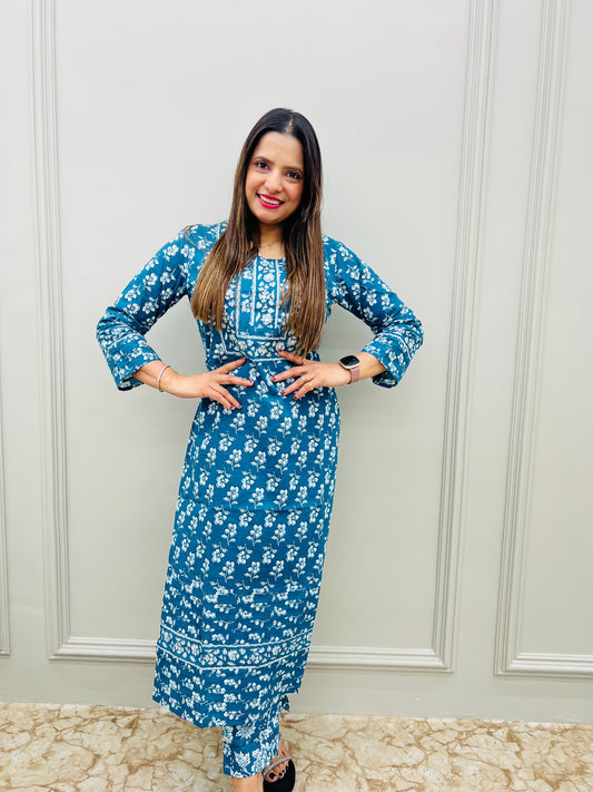 Elegant Pure jaipuri cotton with floral print & handwork– Premium Quality FIROZI COLOUR ✨