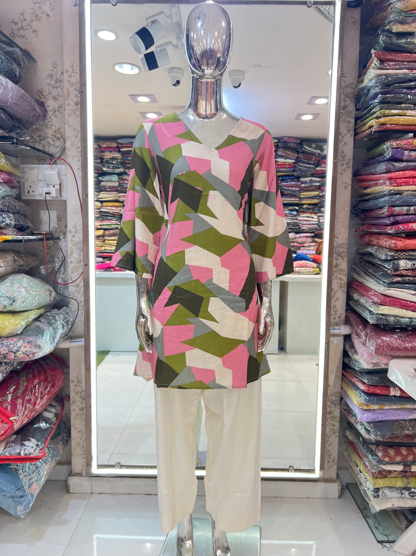 Premium Rayon Position Print In Farsi Salwar Cordsets