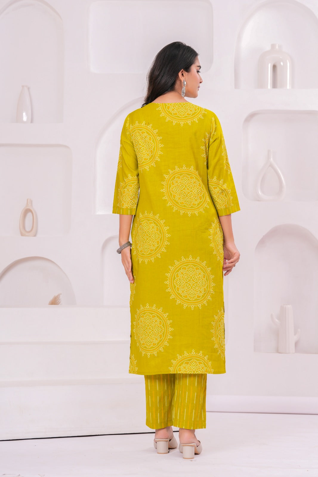 Pure Linen Cotton Bandhej Print 3pc Set Green Color