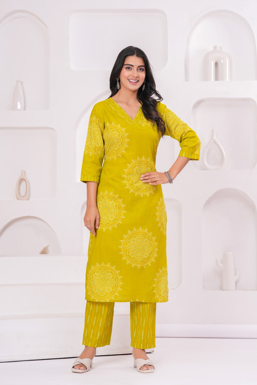 Pure Linen Cotton Bandhej Print 3pc Set Green Color