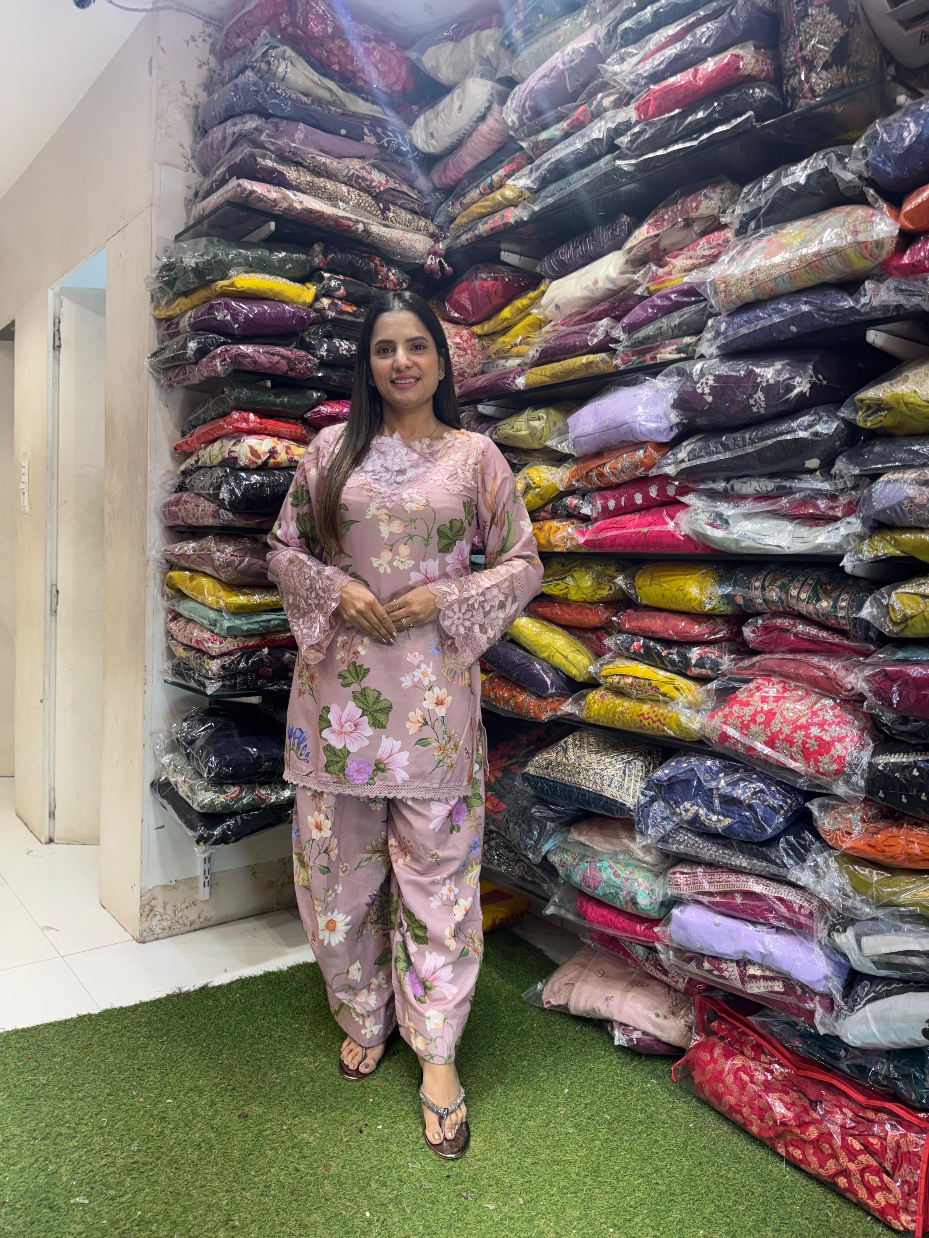 Pure Muslin Cotton Applique Work Digital Print Farsi Salwar Pakistani Style 3pc Set Light Purple Color