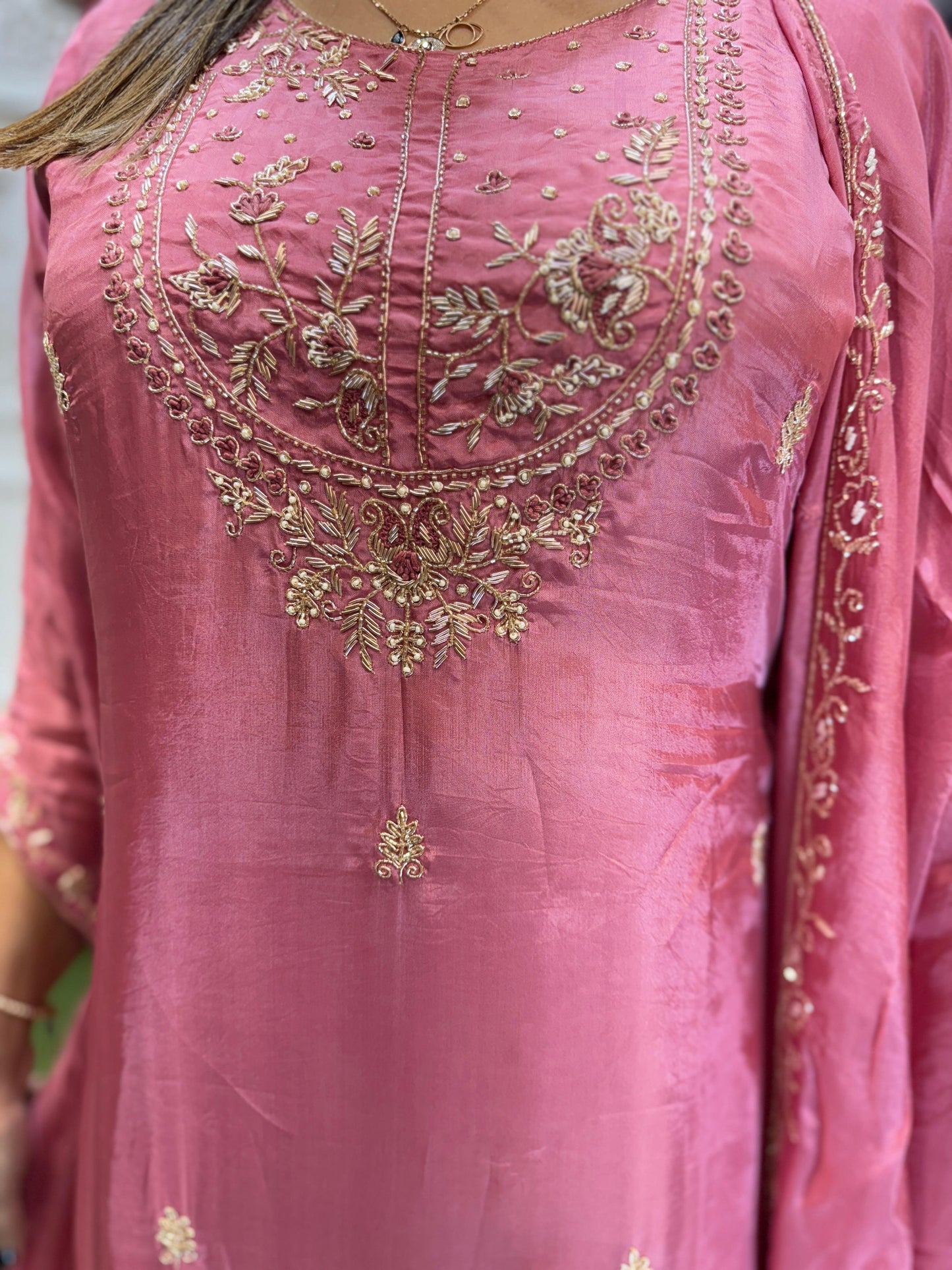 HO Silk 3pc Suit