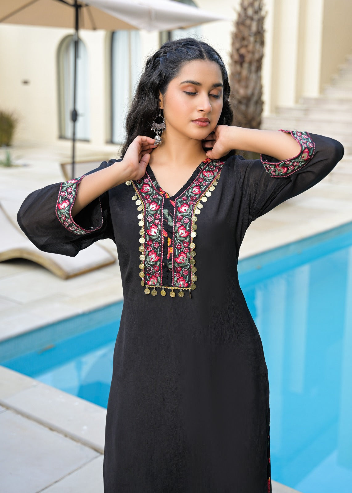 Chinon Black 2pc Set