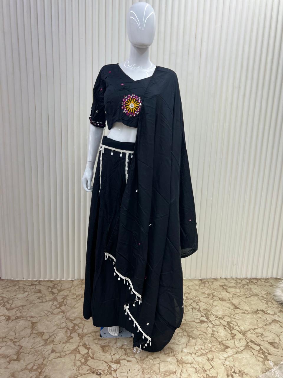 Navratri Designer Chaniya Choli