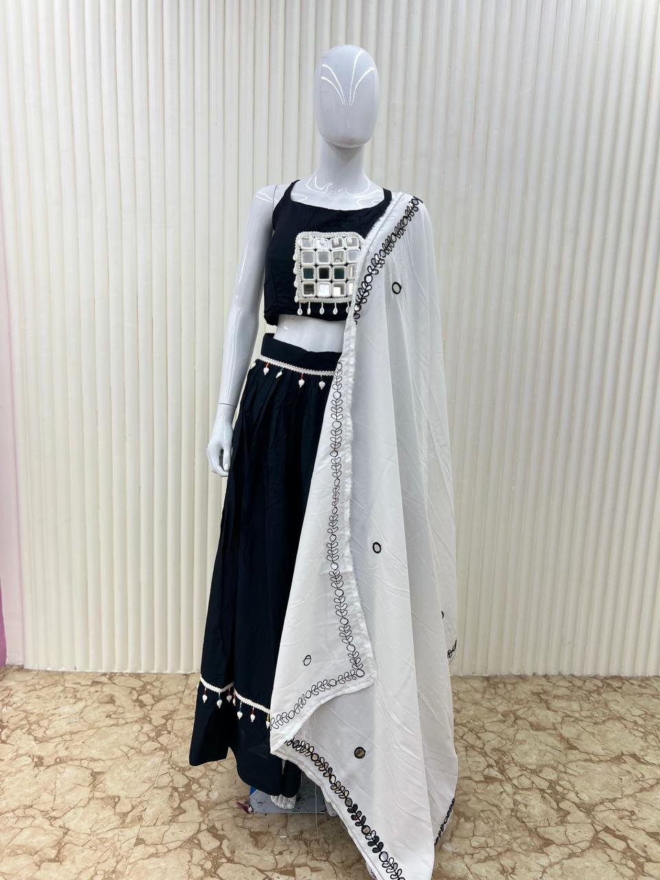 Navratri Designer Chaniya Choli