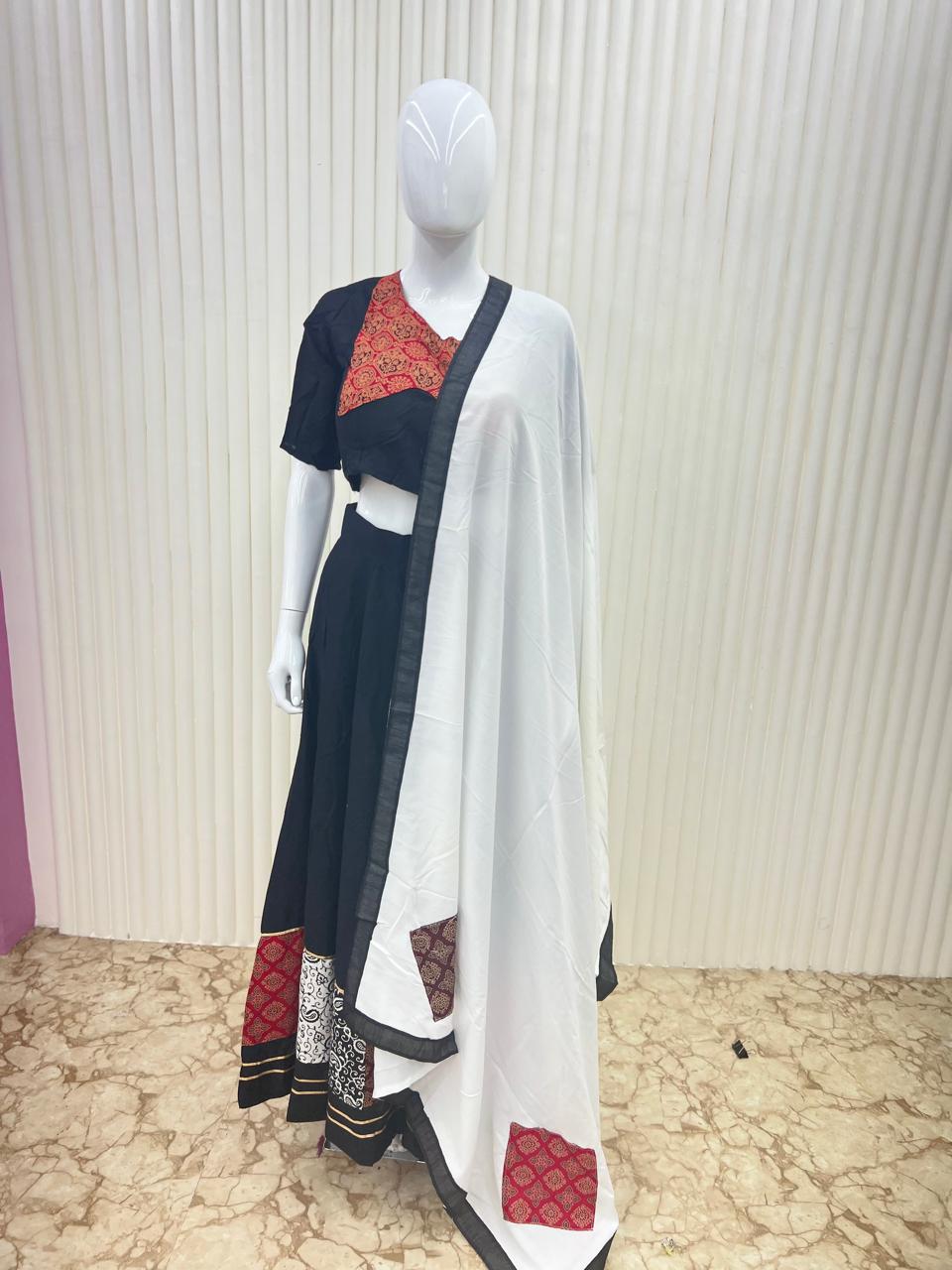 Navratri Designer Chaniya Choli