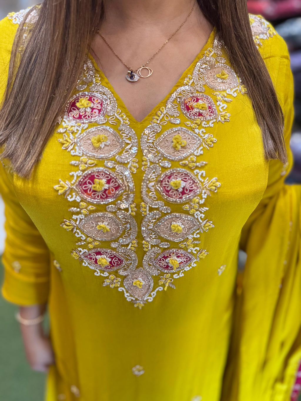 Chinon Yellow 3pc Set