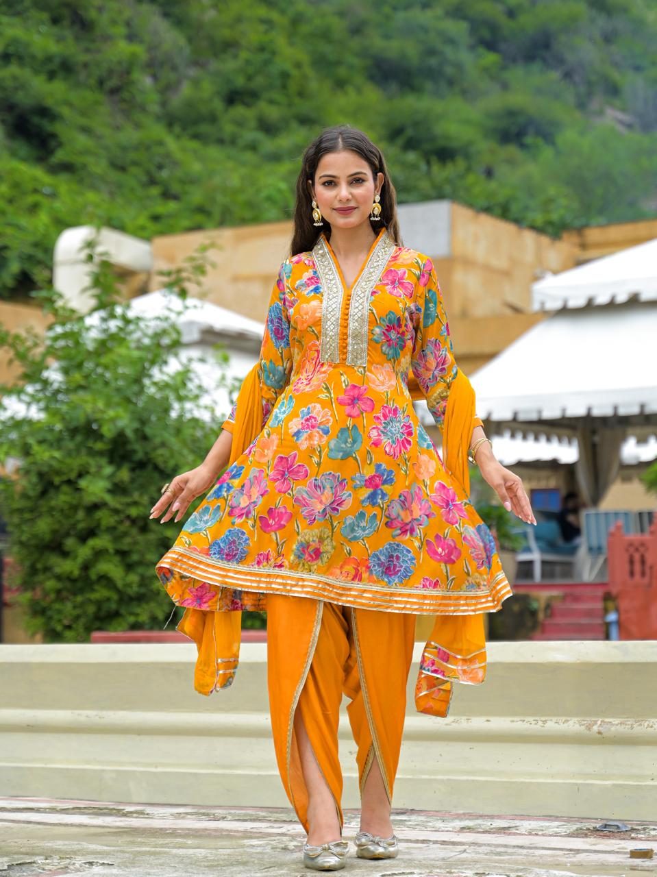 Chinon Yellow 3pc Set
