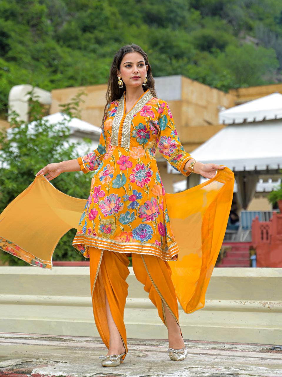 Chinon Yellow 3pc Set
