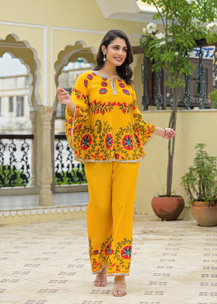 Crep Yellow 2pc Set