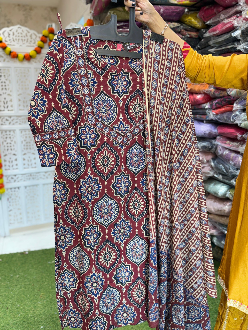Cotton Maroon 3pc Set