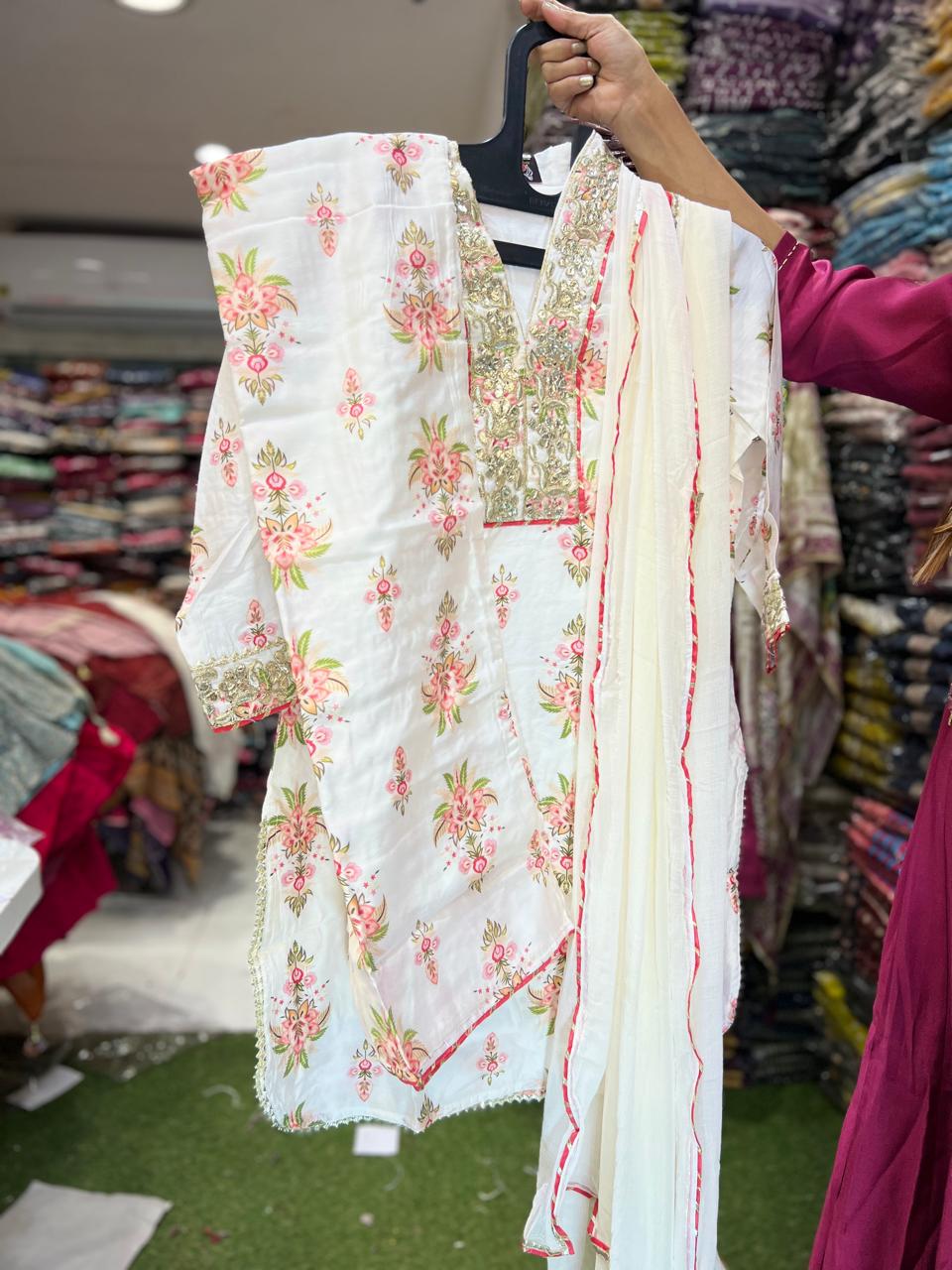 Pure Chenderi Fabric With Lining Bottom Plazo Sifon Duppta
