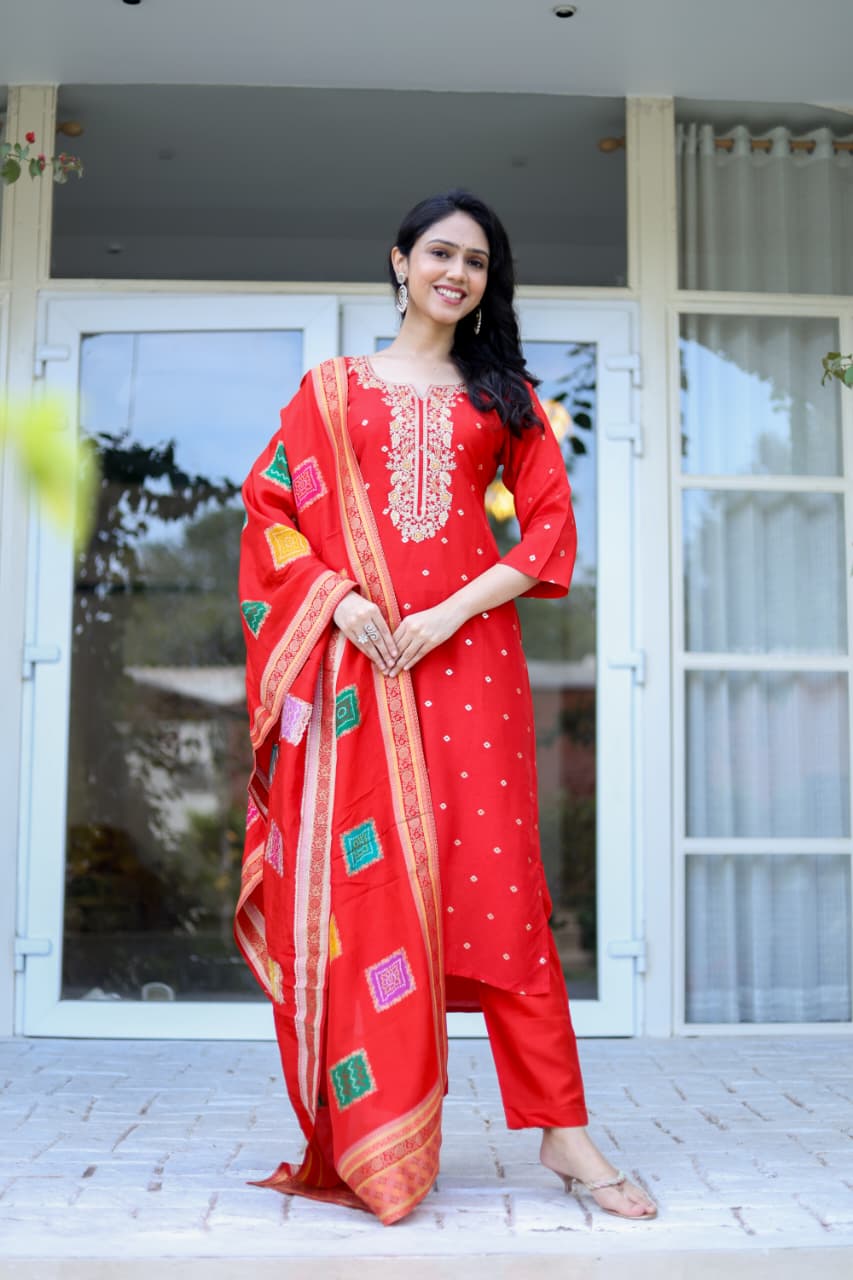 Russian Silk Red 3pc Set