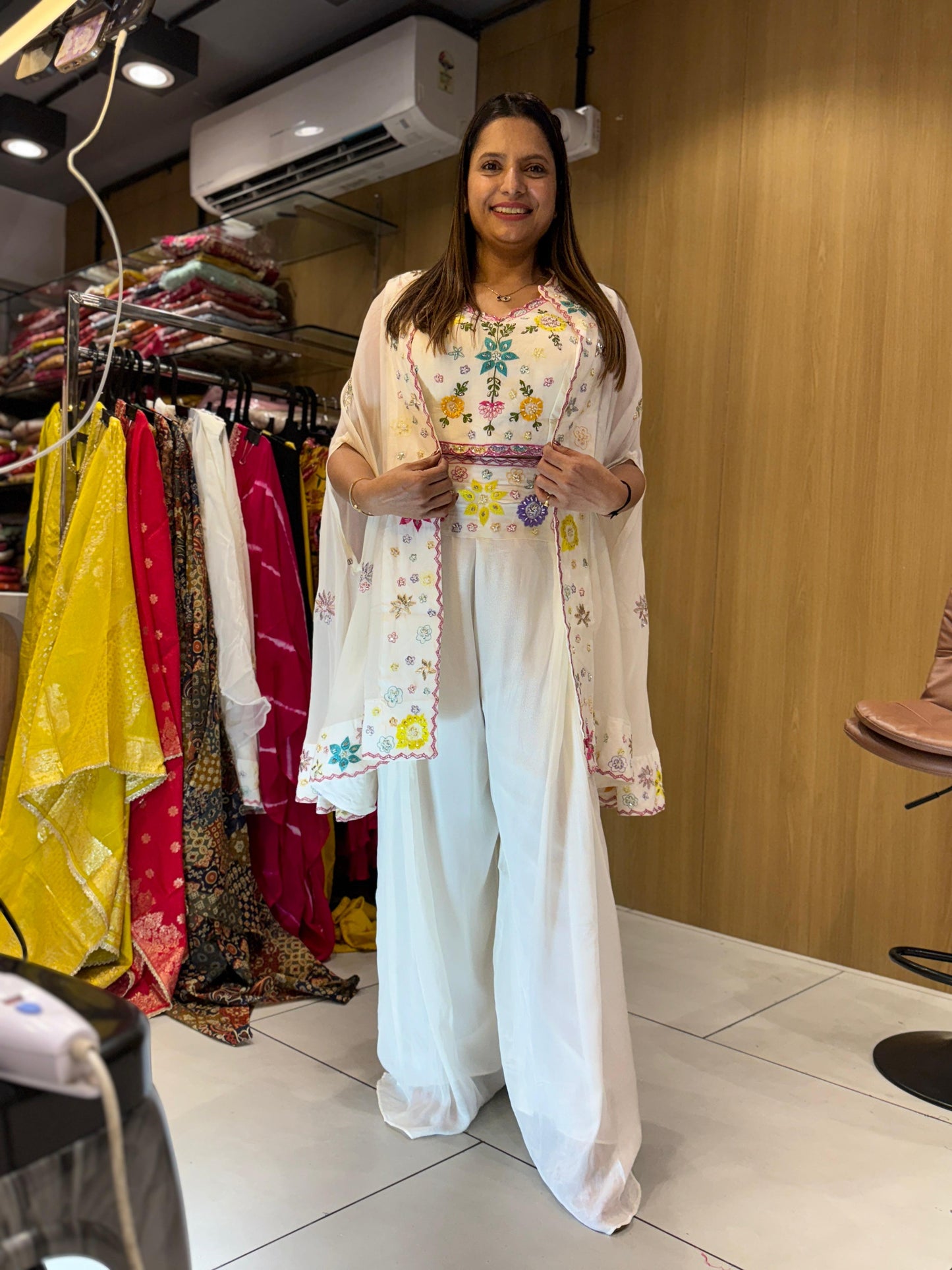 Chinon White 3pc Set