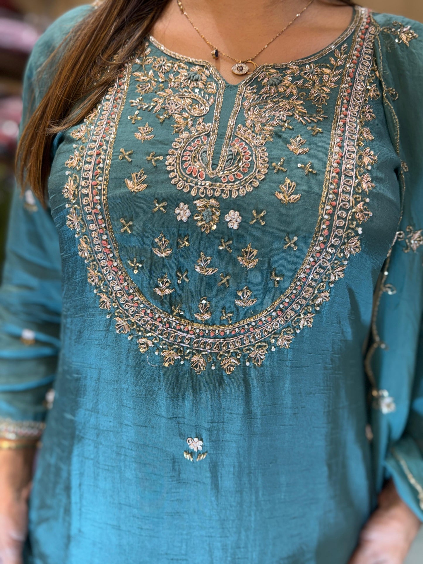 Dola Silk Green 3pc Set