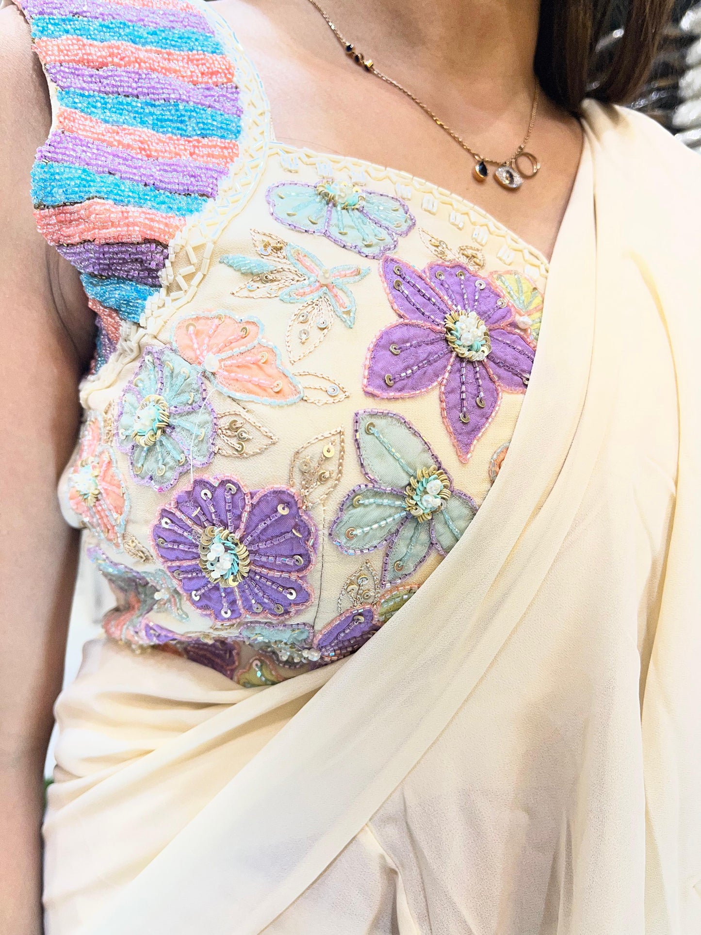 Georgette Cream Raffle Saree