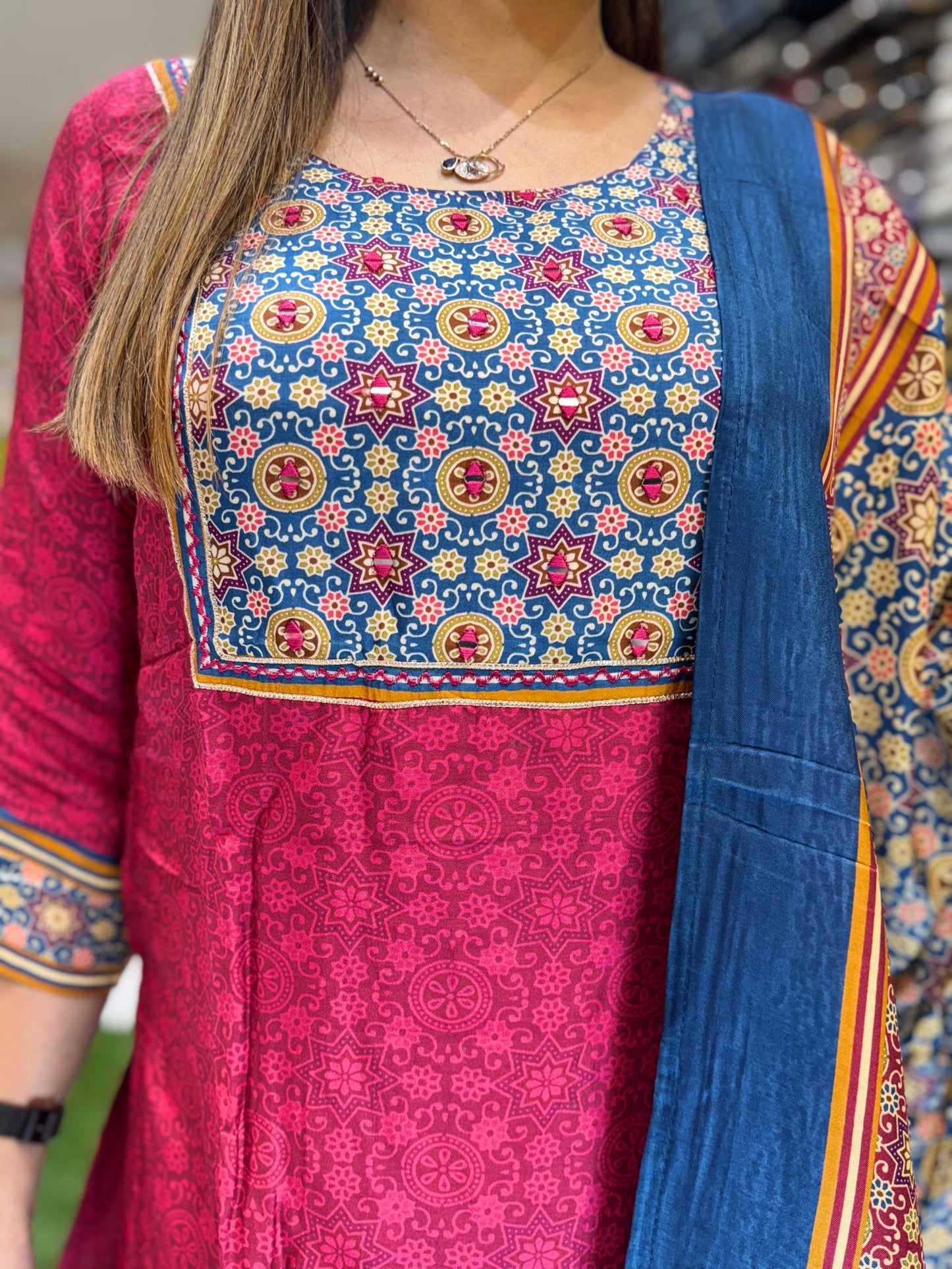 Russian Silk Red 3pc Set