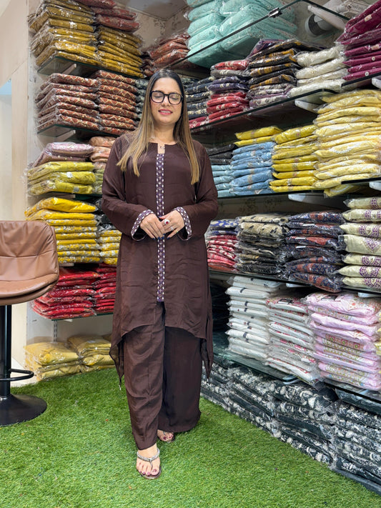 Chinon Brown 2pc Set